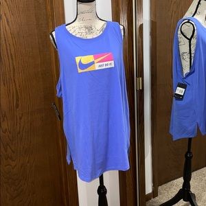 Nike women’s dry tank top size 2x
